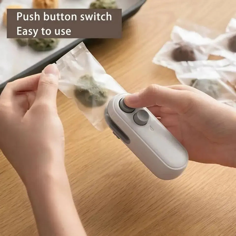 🍞✨ Portable Heat Sealer Machine – USB Rechargeable Food Bag Resealer for Freshness & Convenience 💕